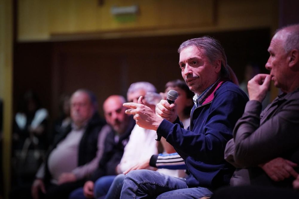 Máximo Kirchner en el auditorio Batalla Puerto Quebracho.