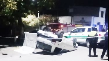 En el evento vial ocurrido en Lobería murió la psicóloga Lucía Ermiaga y quedó detenido Gonzalo Fracuelli, un joven de 19 años que ya cargaba con otro fallecimiento al volante.&nbsp;