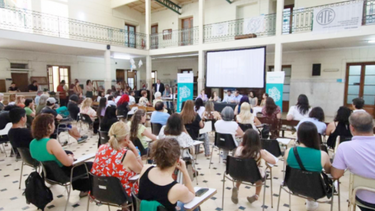 La Escuela de Gobierno en Salud “Floreal Ferrara”.