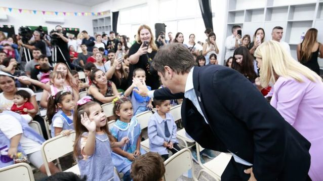 El gobernador bonaerense Axel Kicillof puso en marcha hoy el ciclo lectivo en la provincia de Buenos Aires con un duro mensaje contra el Gobierno nacional. (Gobernación)