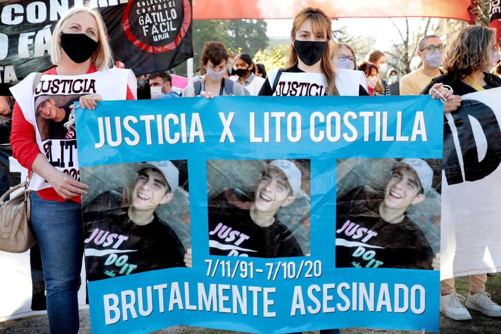 Pedido de Justicia por la muerte de Néstor Ramón “Lito” Costilla en Tolosa, La Plata.