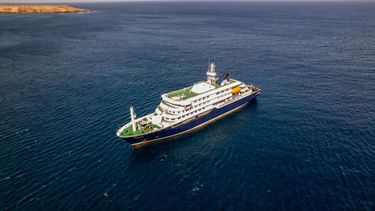 El brote se desató en el MV Hondius, un barco operado por la compañía neerlandesa Oceanwide Expeditions, que salió de Ushuaia tenía previsto llegar a Cabo Verde, África.