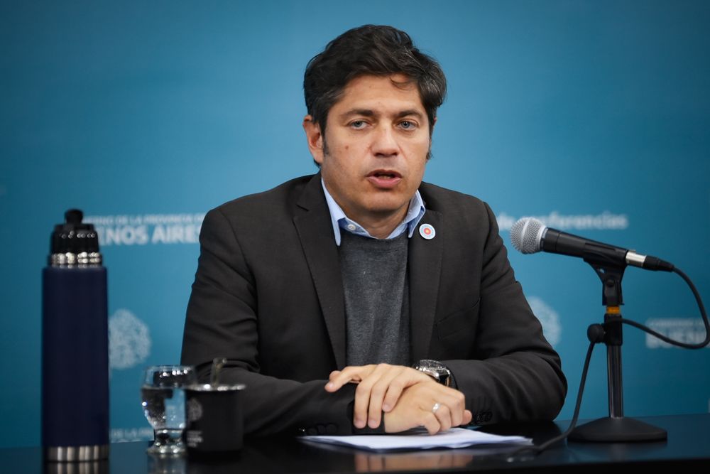 El gobernador Axel Kicillof en conferencia de prensa. (Foto gobernación)&nbsp;