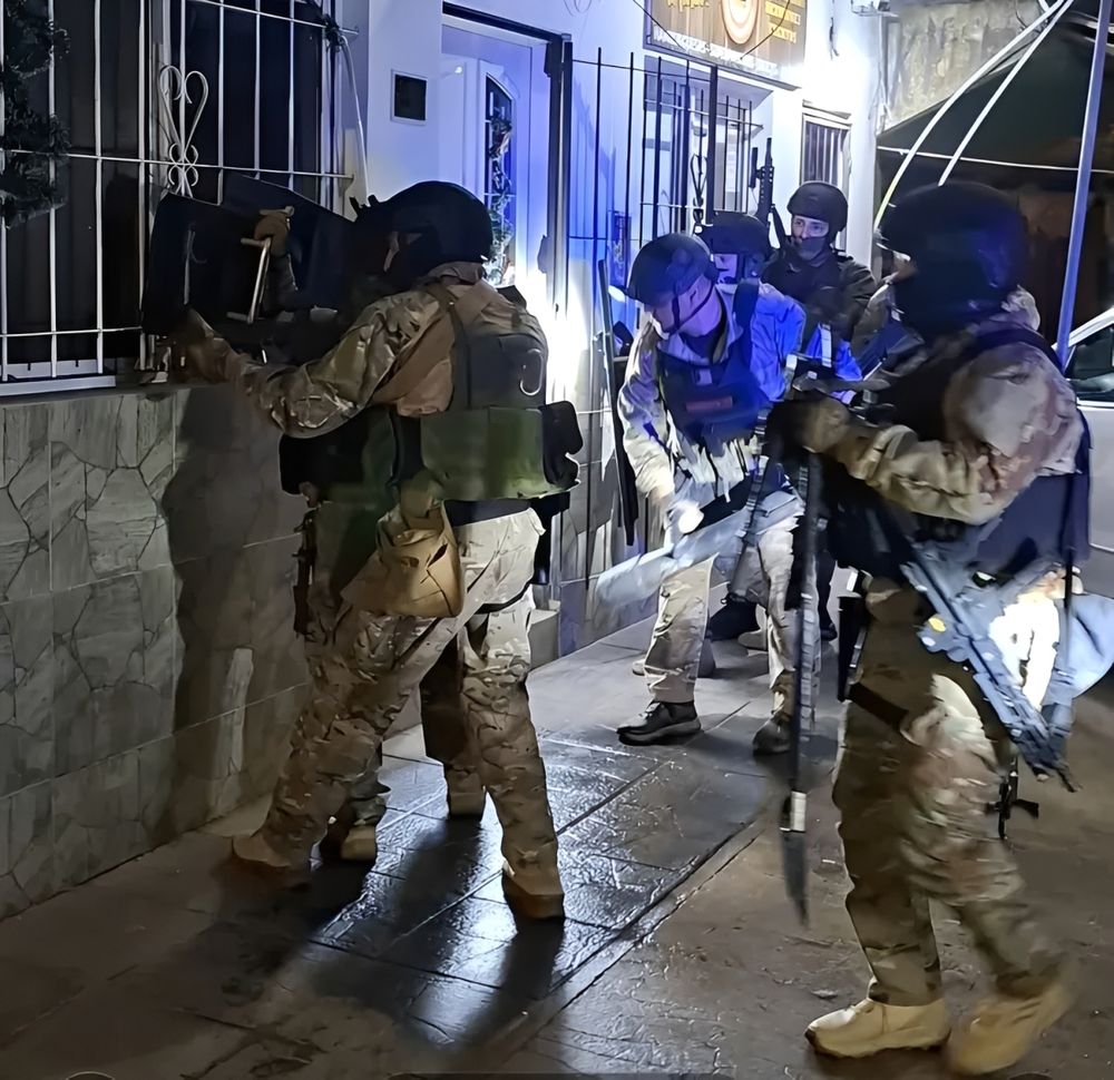 Uno de los 16 allanamientos realizados en el marco de la causa por la red de narcotráfico en el norte bonaerense.
