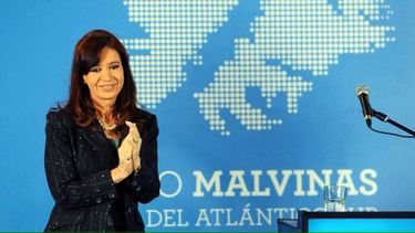 Cristina Fernández de Kirchner en un acto por la Guerra de Malvinas durante su presidencia.