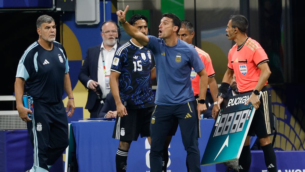 Lionel Scaloni se convertirá en el técnico de la Selección que más veces dirigió en mundiales.