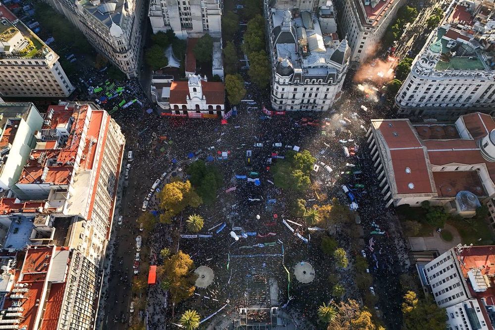 Plazam de Mayo, colmada durante la Cuarta Marcha Federal Universitaria.&nbsp;