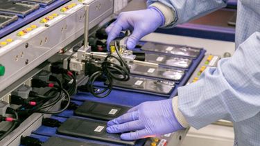 La fabricación de celulares en el sur.