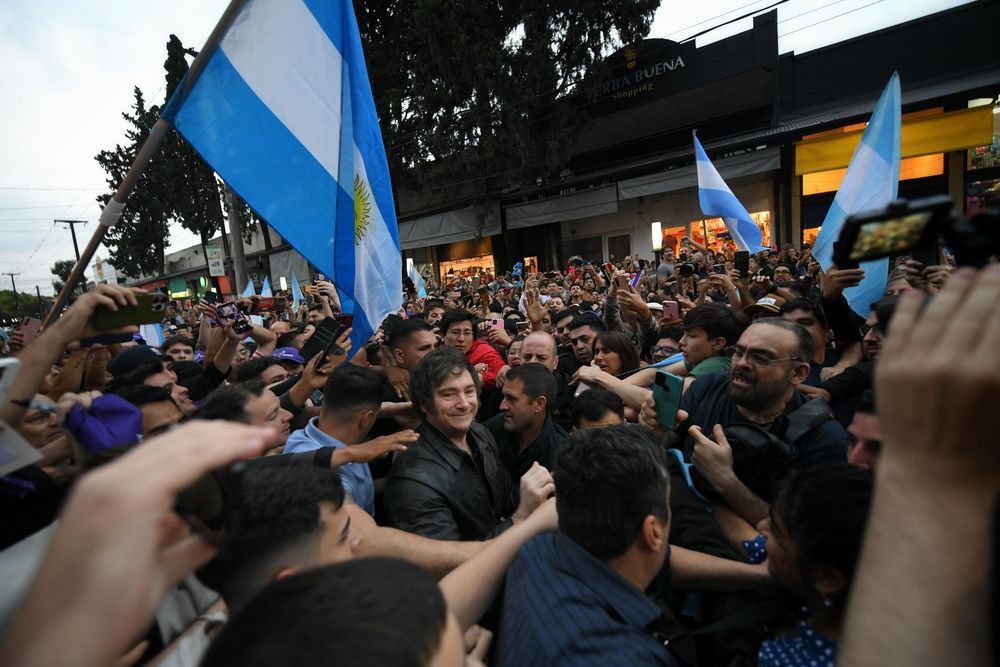 En el tramo final de la campaña el presidente Javier Milei lanzó un spot para pedir el voto para la Alianza La Libertad Avanza.