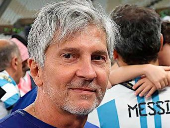 De acuerdo a la información de la familia, Jorge Messi se está recuperando de una delicada enfermedad.