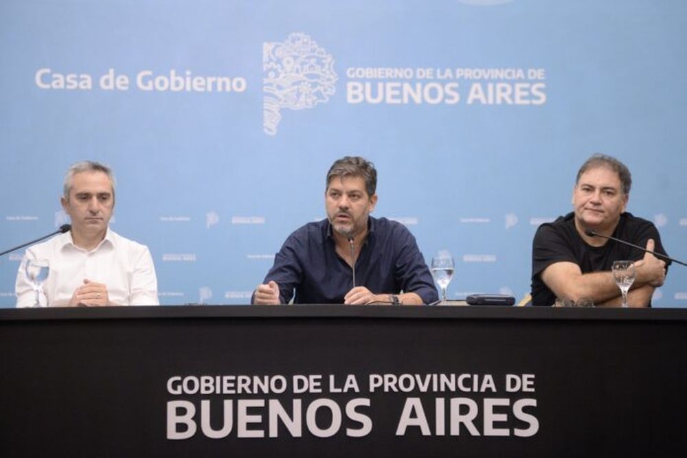 Carlos Bianco junto a Andrés Larroque y Javier Alonso.