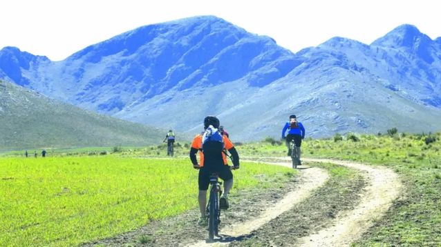 En Dufaur los paisajes serranos hacen la diferencia. En Dufaur los paisajes serranos hacen la diferencia.