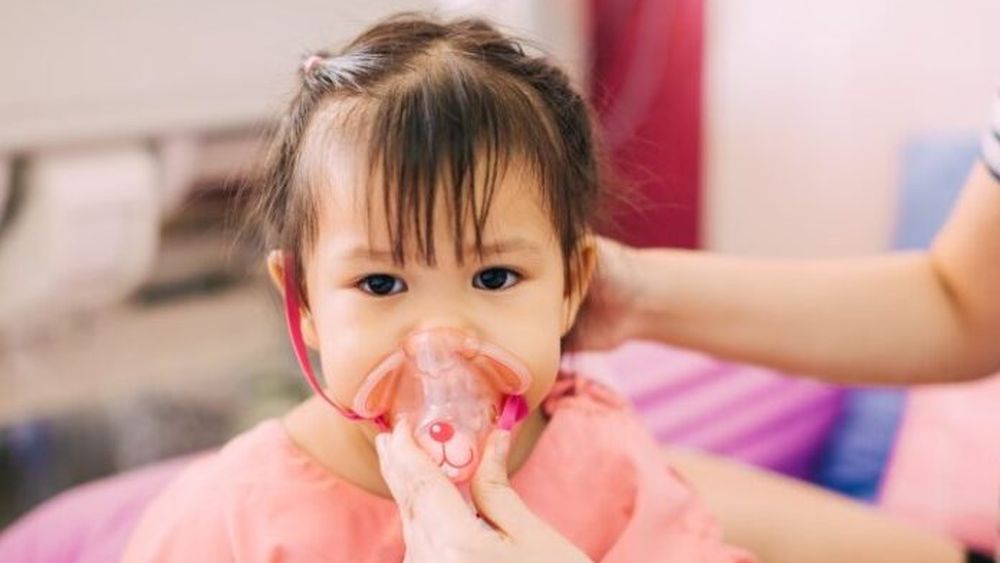 niña inhalación