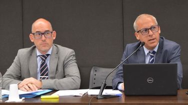 El fiscal general subrogante de Mar del Plata, Carlos Fioriti, y el secretario Alejandro Boranwski Chanes representan al Ministerio Público Fiscal.