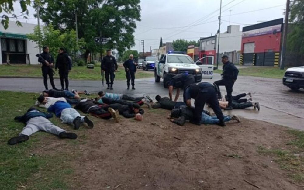 La policía hizo varias detenciones tras el crimen. (DIB)