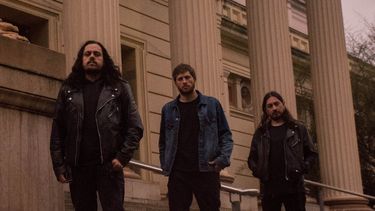 Inacayal, banda de rock pesado que reivindica los pueblos originarios.