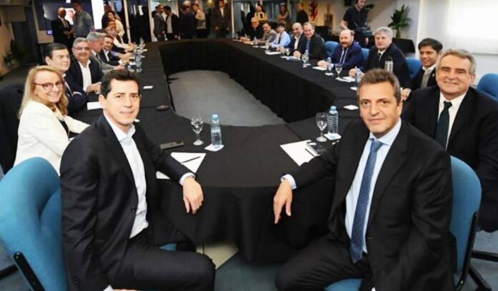 A través del lema La patria no se vende, 20 partidos anunciaron que van a acompañar todas las iniciativas multisectoriales, marchas, protestas y reclamos que viene sosteniendo el pueblo argentino a lo largo y ancho del país.