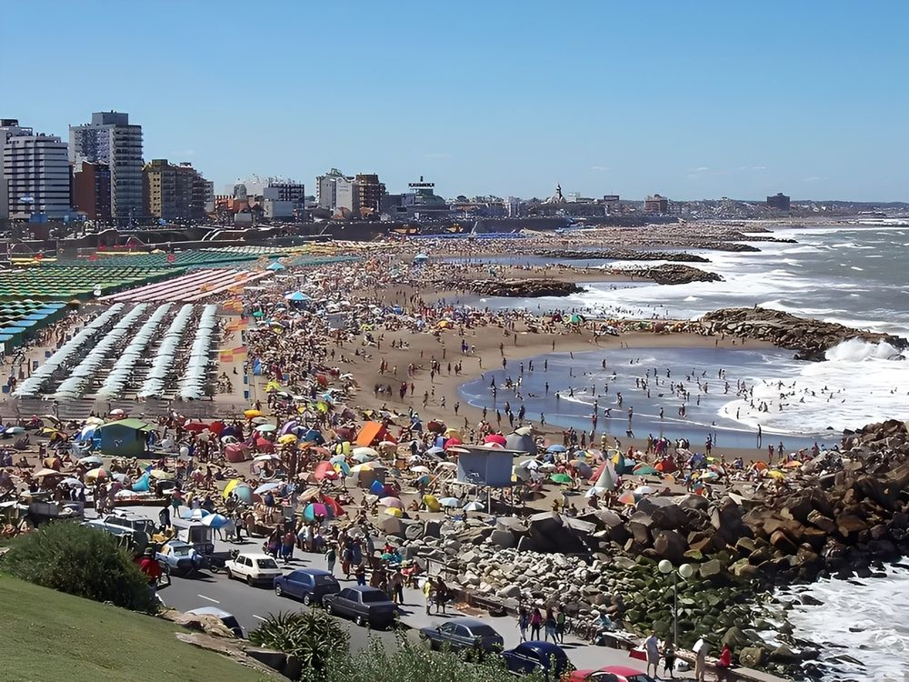 Mar del Plata se prepara para el verano 2025-26.