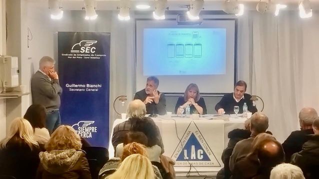 La charla de Rodríguez en Mar del Plata.&nbsp;