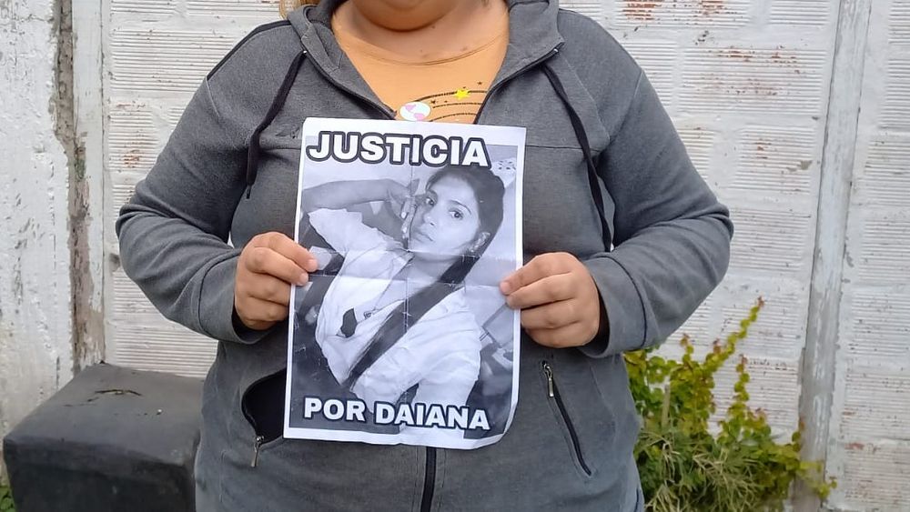Daiana Soledad Abregú se quitó la vida en un calabozo de Laprida. Daiana Soledad Abregú se quitó la vida en un calabozo de Laprida.
