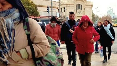 vuelven a bajar las temperaturas: avanza masa de aire polar sobre el centro del pais