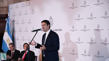 El senador nacional por la provincia de Buenos Aires, Maximiliano Abad, fue distinguido como el mejor senador durante el 2025.