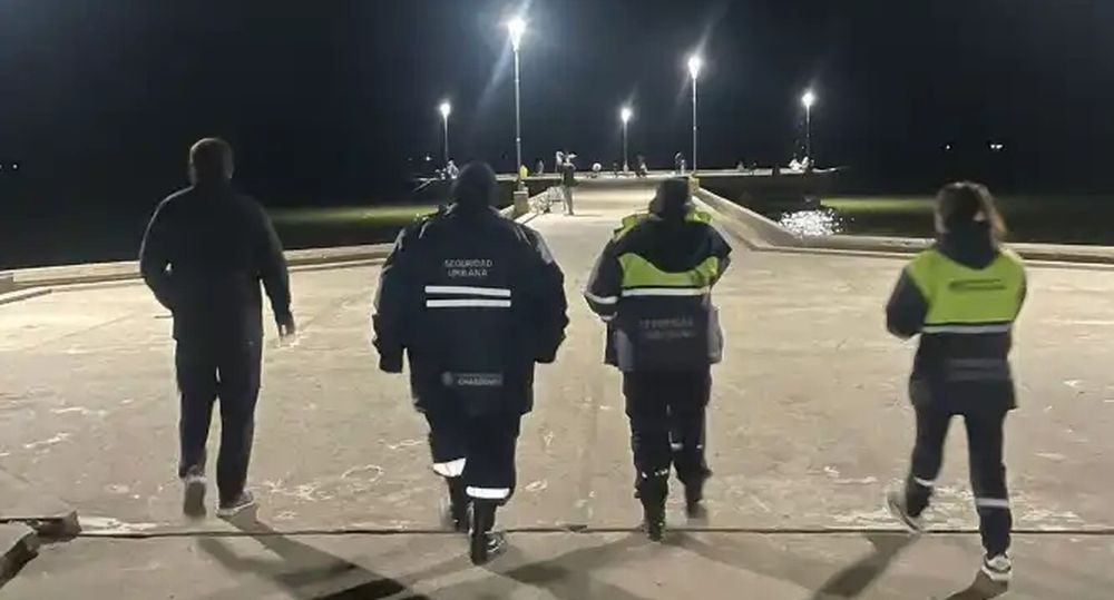 En la madrugada hubo inspecciones en el muelle.