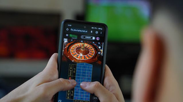 Los sitios de juego online habilitados en la Provincia deberán implementar la identificación biométrica