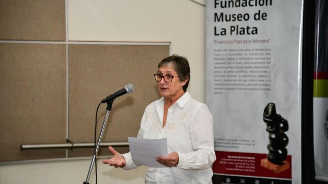 La bióloga Cristina Damborenea recibió el Premio “Fernando Lahille”.&nbsp;