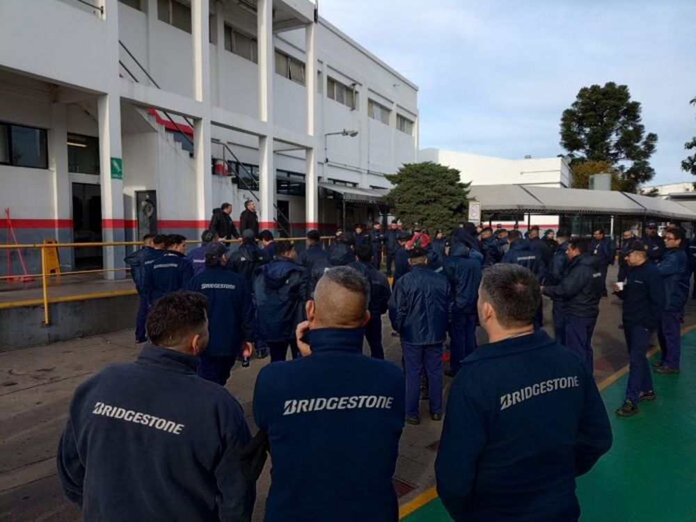 La empresa Bridgestone en conflicto. (Archivo)