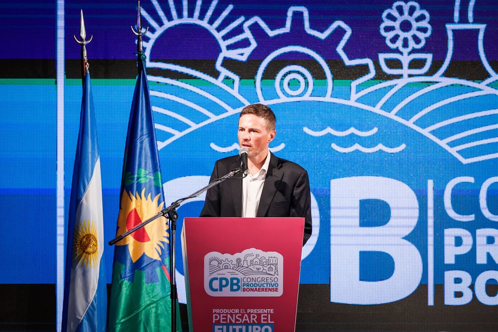 El Ministro de producción, ciencia e innovación tecnológica bonaerense, Augusto Costa, en la apertura del 3º Congreso Productivo Bonaerense, en 2025.&nbsp;
