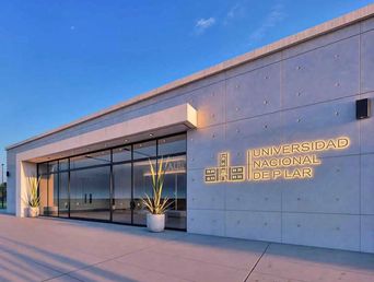 La flamante sede de la Universidad Nacional de Pilar. La flamante sede de la Universidad Nacional de Pilar.