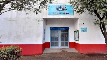 El frente del Jardín ARA San Juan de Mar del Plata, donde ocurrió la agresión.&nbsp;