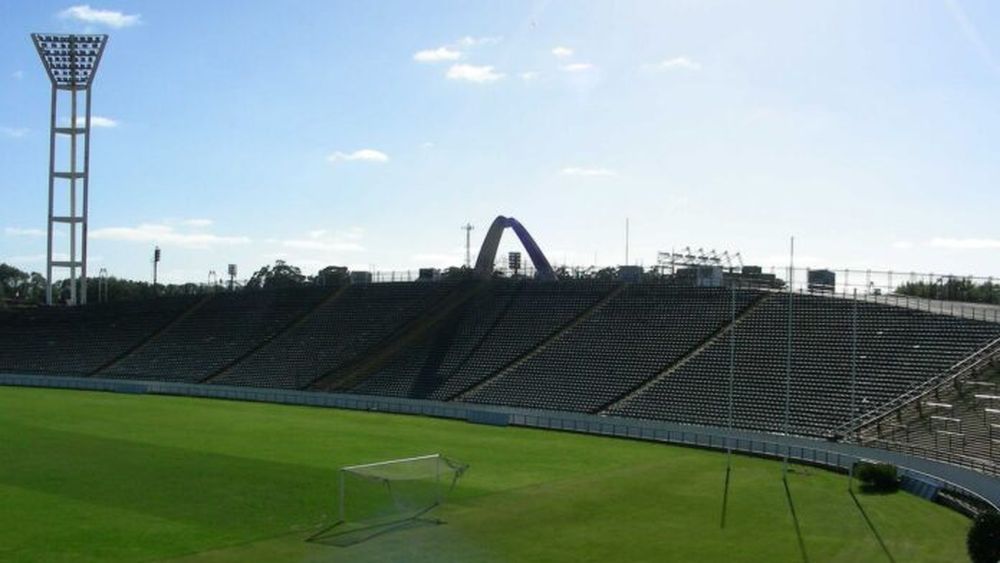El Estadio José María Minella de Mar del Plata. - Wikipedia -