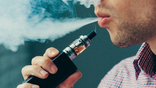 El uso de vapeadores como alternativa al cigarrillo en la mira.&nbsp;