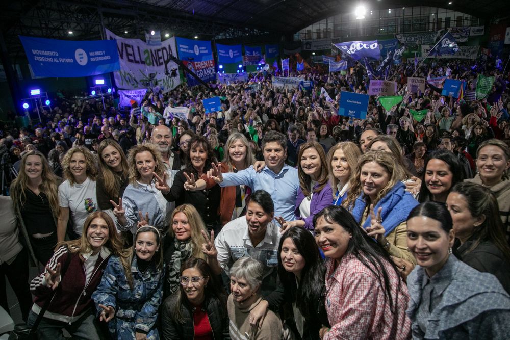 Kicillof en Ensenada, en el lanzamiento del espacio de mujeres y diversidades del MDF.&nbsp;