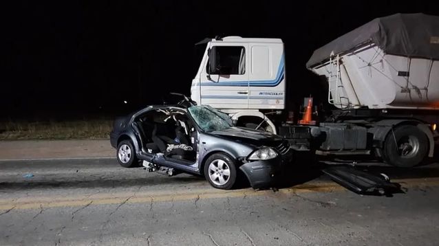 El choque frontal en Coronel Dorrego dejó un muerto mientras que el vuelco en Madariaga provocó dos fallecimientos.