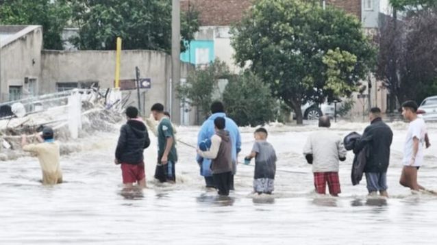 Una de las postales que dejó la inundación del 7 de marzo en Bahía Blanca.