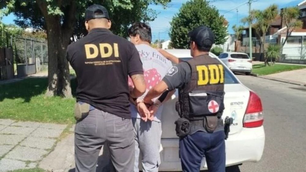 Enfermero detenido en Mar del Plata. - 0223 -
