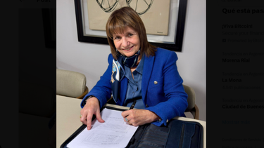 La ministra de Seguridad de la Nación, Patricia Bullrich, confirmó que será candidata a Senadora nacional por CABA en las elecciones del próximo 26 de octubre.