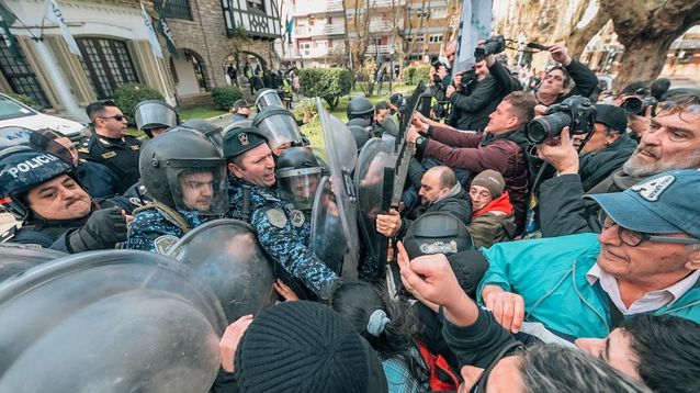 Masiva marcha contra la inseguridad y la falta de respuestas al aumento de la criminalidad en Mar del Plata