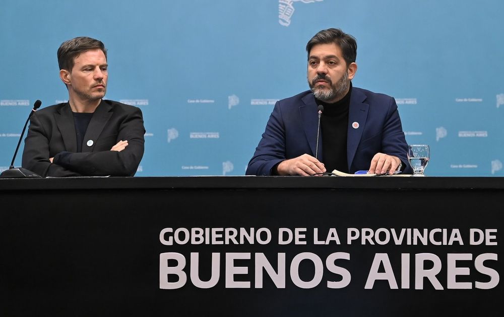 Augusto Costa junto a Carlos Bianco.&nbsp;