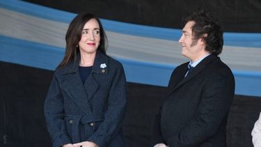 Victoria Villarruel junto a Javier Milei.