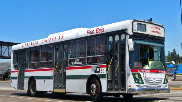 La empresa Expreso Liniers S.A. suspendió la línea de colectivos 88 que unía las localidades de Cañuelas y San Miguel del Monte, que tras un acuerdo con el gobierno bonaerense, volverá a funcionar en forma provisoria.&nbsp;