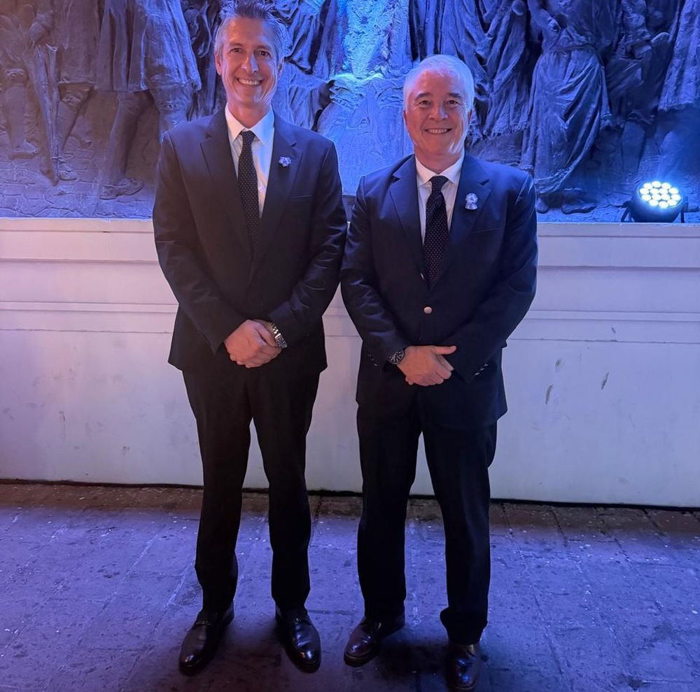 En Tucumán, Gonzalo Irazoqui -presidente de Diarios Bonaerenses y director de Ecos Diarios- junto a Pablo Deluca, de Infobae.