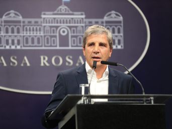 El ministro de Economía, Luis Caputo.