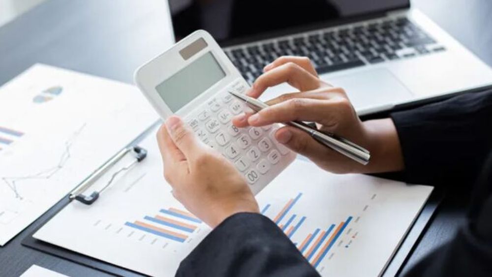 Las modificaciones en el impuesto a las ganancias impactarán en los salarios de julio. (Archivo)