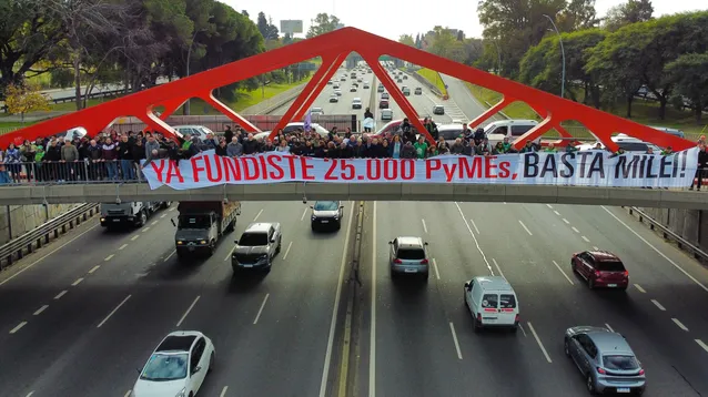 Protesta por el cierre de 25.000 pymes.&nbsp;