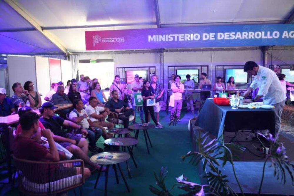 Degustaciones y recetas en el stand de Desarrollo Agrario en Expoagro. (Prensa MDA)