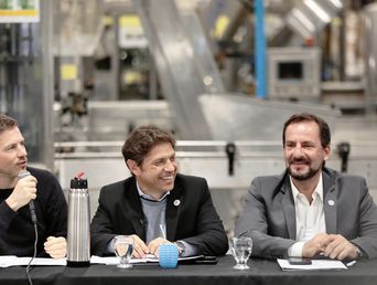Augusto Costa, Axel Kicillof y Ariel Sujarchuk. Augusto Costa, Axel Kicillof y Ariel Sujarchuk.